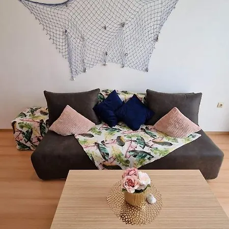 New Line Village I7 * Slăntjev Brjag
